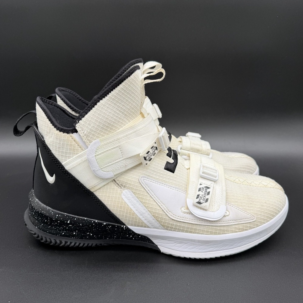 Mens Nike LeBron Soldier XIII 13 SFG Basketball Shoes White Black Size 13